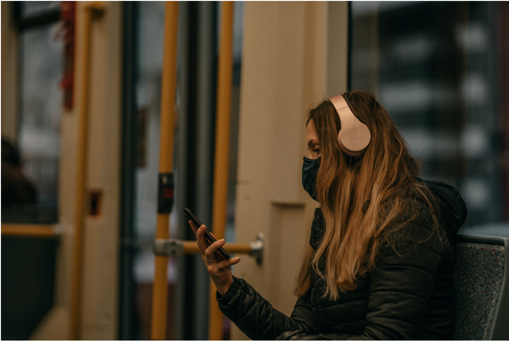 Build Effective Display Ads for Websites, WiFi, Print Media, Magazines/Newspapers, Apps